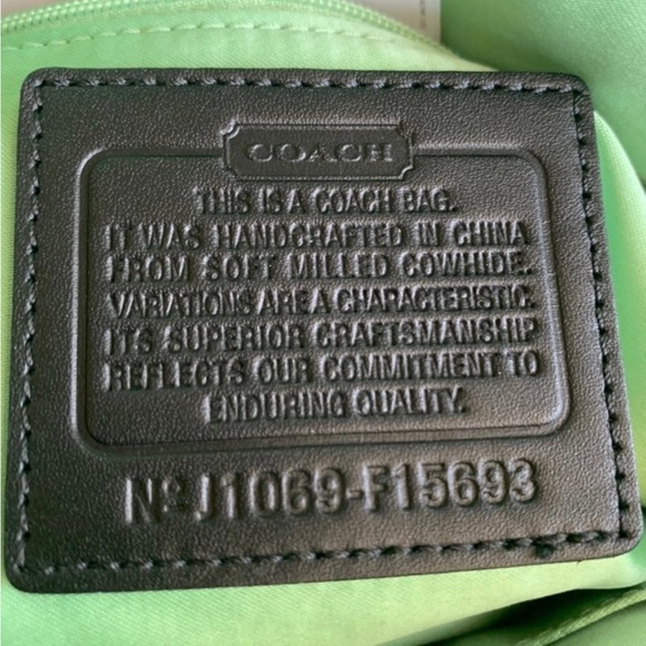 EUC Coach Vintage Leather Turnlock Tote/Crossbody Purse - Picture 6 of 8